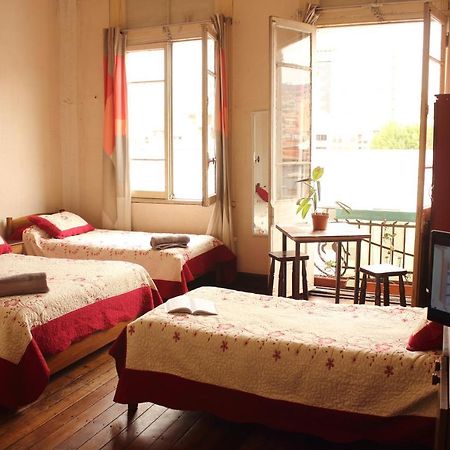 Hostal Fiorenttina فالبارايسو المظهر الخارجي الصورة