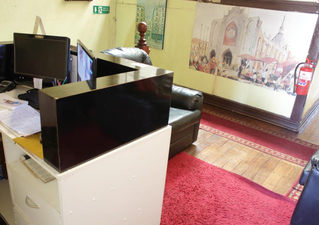 Hostal Fiorenttina فالبارايسو المظهر الخارجي الصورة